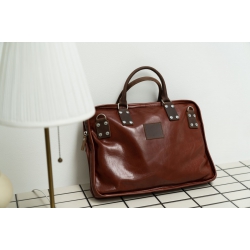 BAGS V8 0