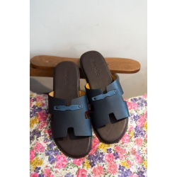 SANDAL V 2