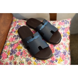 SANDAL V 0
